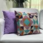 Almofada algodão geométrico lavanda e tiffany G