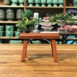 MINI BANCO LARANJA MADEIRA