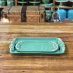 BANDEJA RETANGULAR COM FRUTAS CERÂMICA VERDE