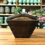 Cachepot trapezio com alça madeira