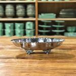 Cesta oval com flores prata