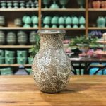 Vaso madeira entalhado alto