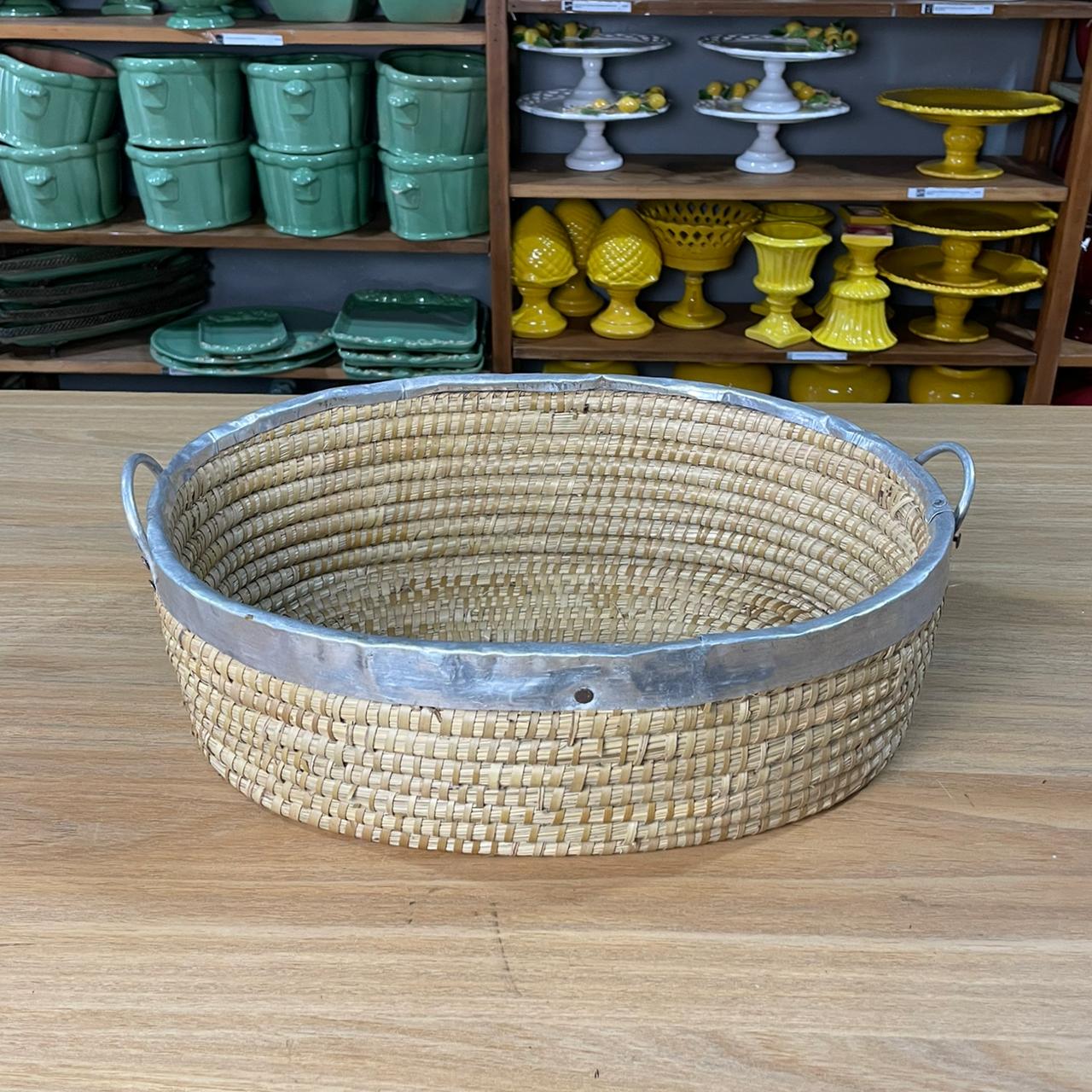 Cesta oval palha e aluminio