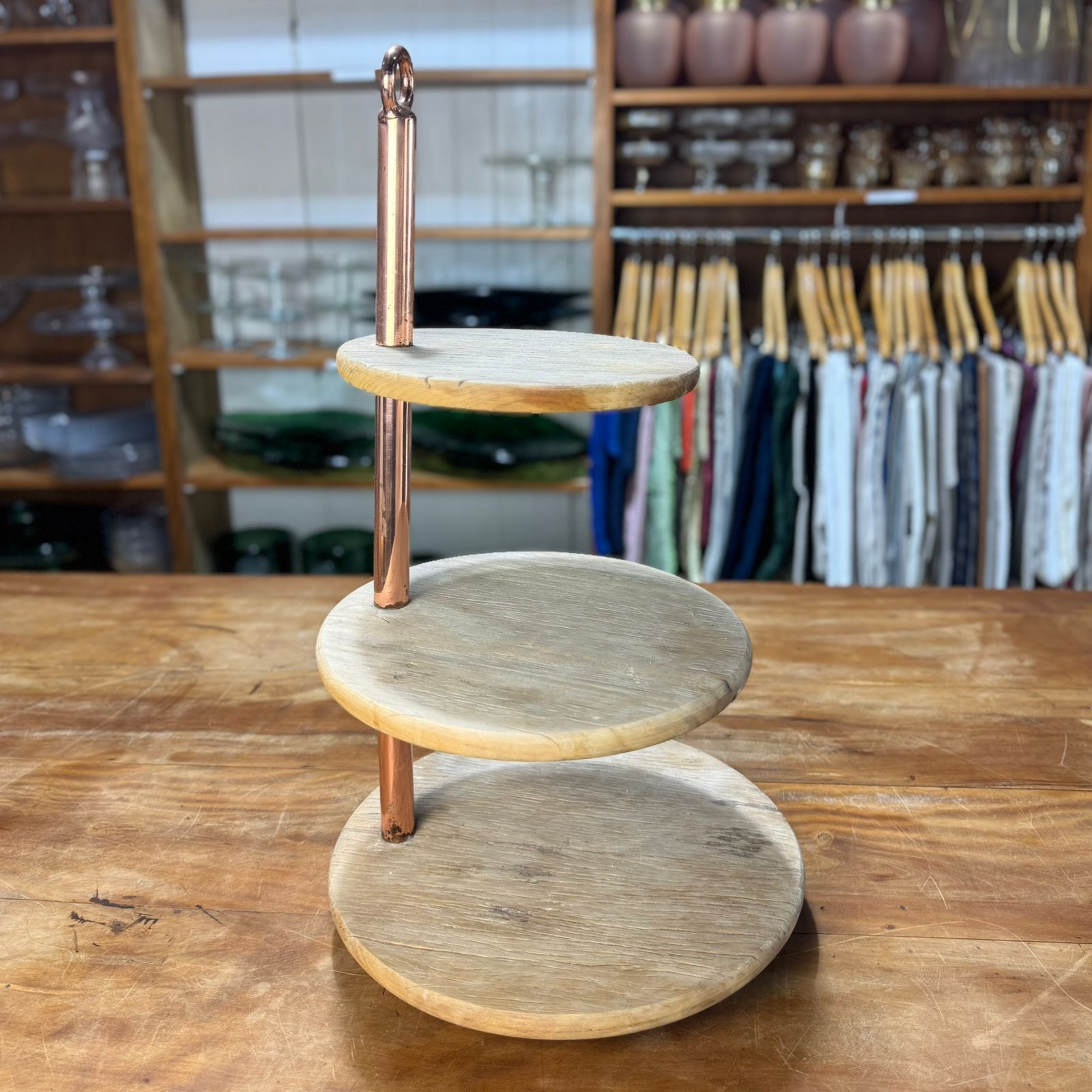 Porta doce 3 andares madeira e cobre