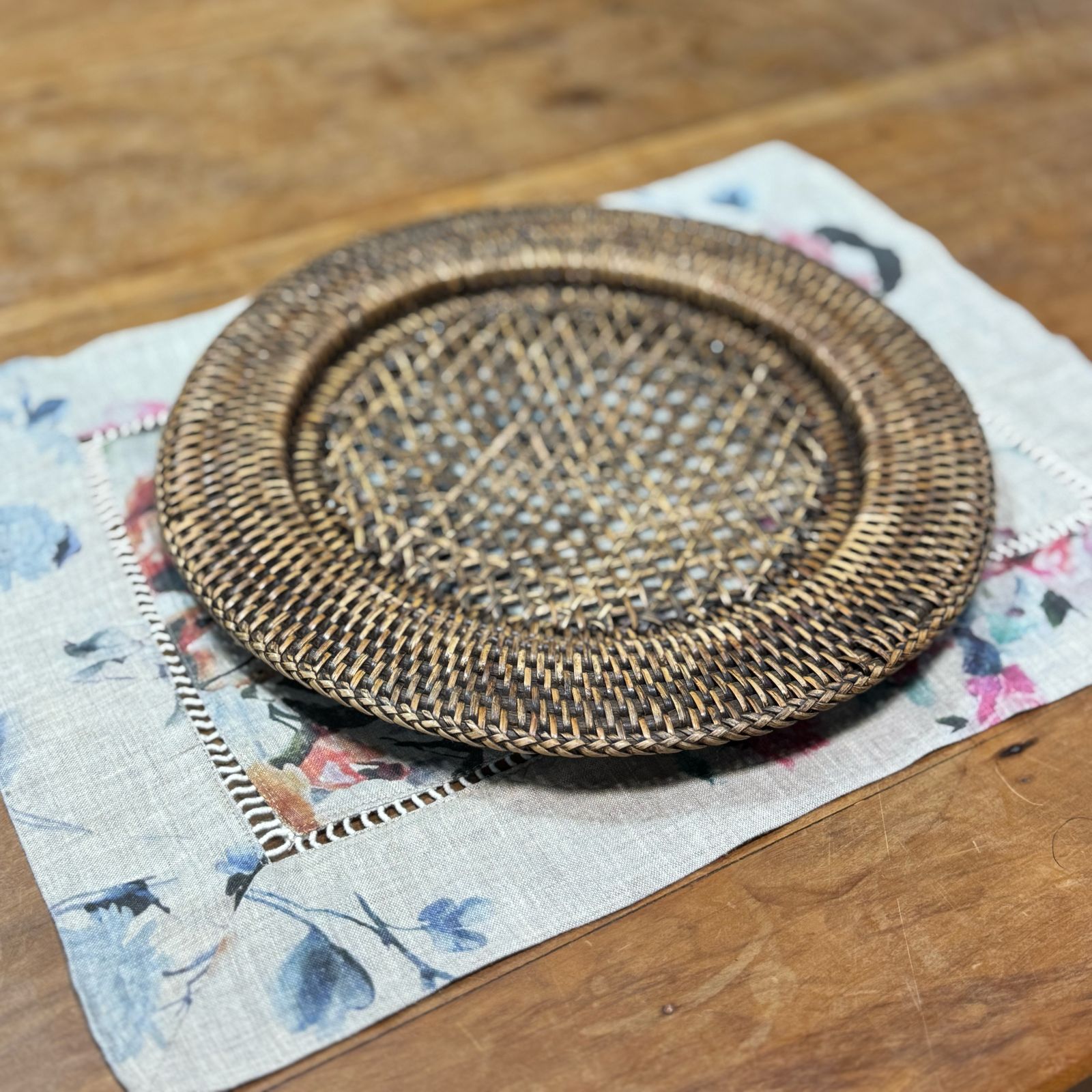 Jogo americano linho bege com flores