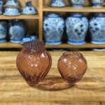 Vaso vidro rosa ondas