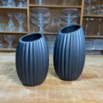 VASO CANELADO BAIXO PRETO