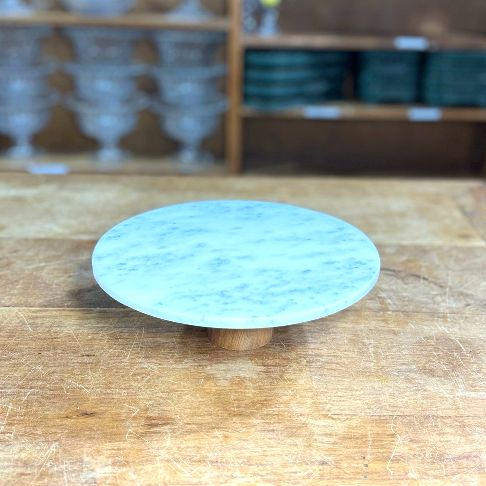 PRATO DE BOLO REDONDO MARMORE BRANCO