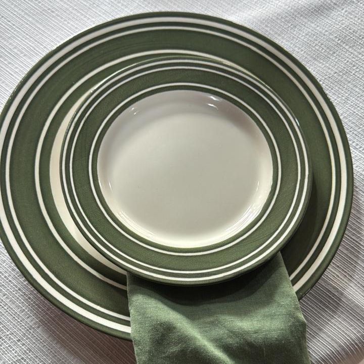 PRATO DE MESA BORDA VERDE