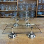 MINI MESA RETANGULAR  VIDRO E OURO